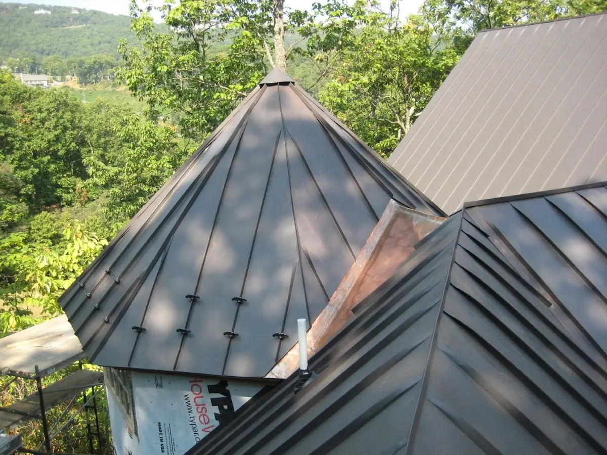 Professional Roof Tarp Installation by Craftsman Roofing in Orchid